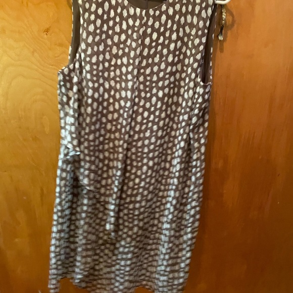 Multiple dresses - Picture 4 of 4